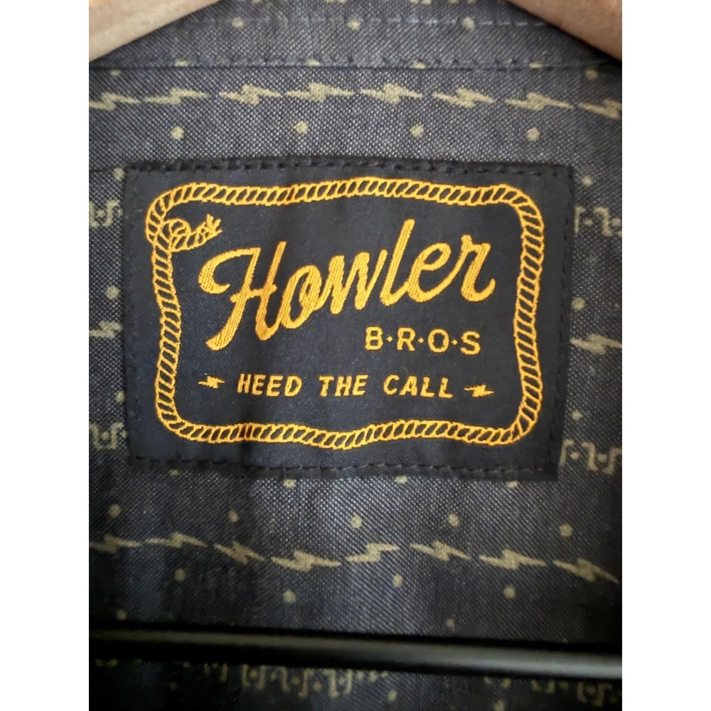 Howler Bros Shirt Men's XL Gray Striped H Bar B Snapshirt Pearl Snap Casual - Picture 4 of 9
